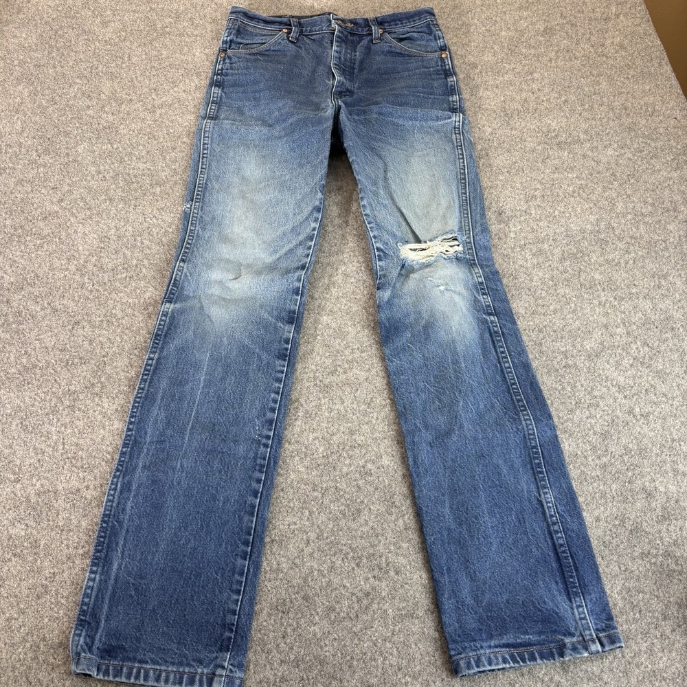 Wrangler Jeans Men's 32x34 (Fits 30x33.5) Straight Leg Distressed Faded 936DEN